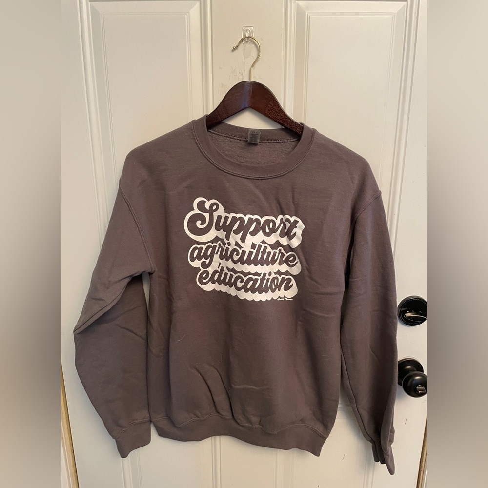 Wandering Maverick Boutique “Support Agriculture Education” Crewneck - Small